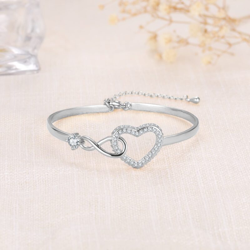 Mother and Daughter - Infinite Heart Bracelet